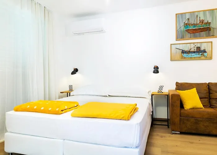 Апартаменти Zuzu